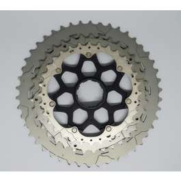 Pinion SHIMANO CS-M8000 32-37-46T pt.r 11-46T